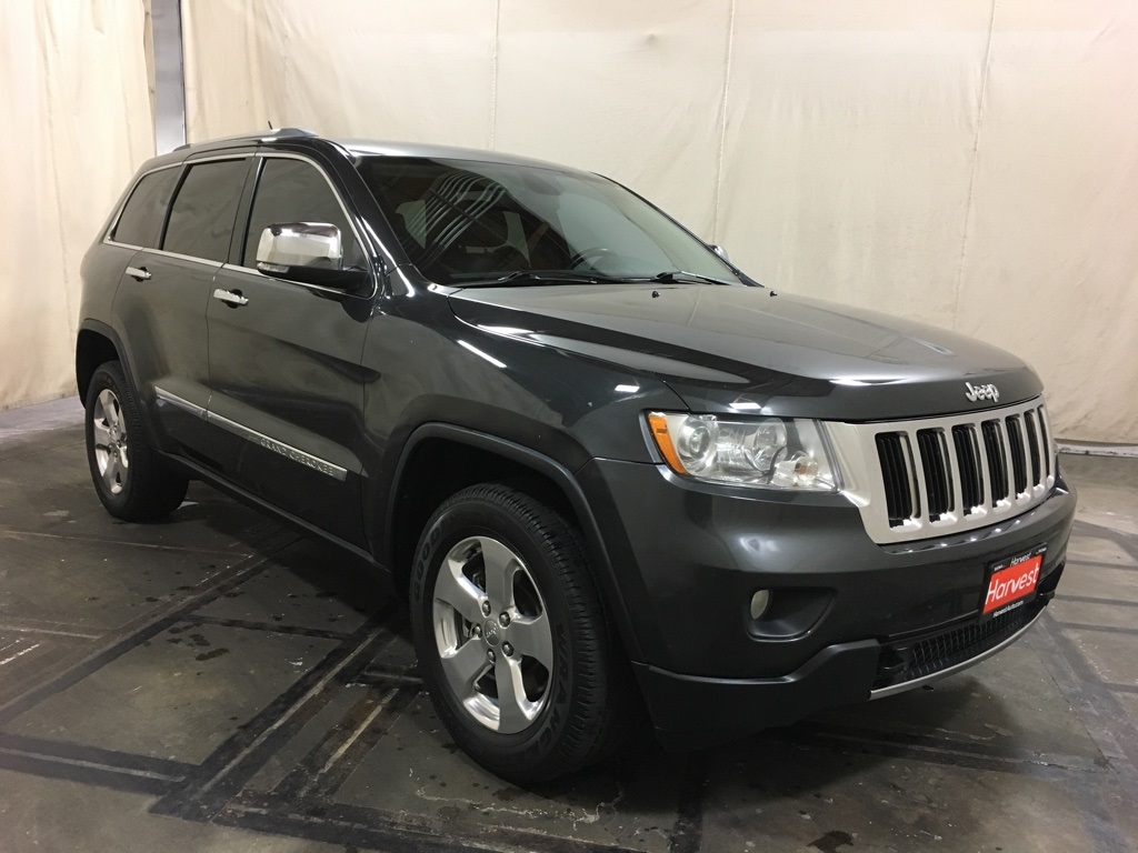 Pre Owned 2011 Jeep Grand Cherokee Limited 4wd