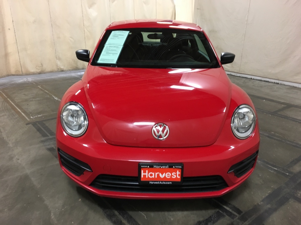 Pre-Owned 2017 Volkswagen Beetle 1.8T S 2D Hatchback in Yakima #619043S ...