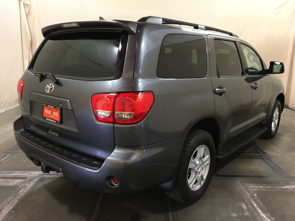 Pre Owned 2014 Toyota Sequoia Sr5 4d Sport Utility In Yakima C096828