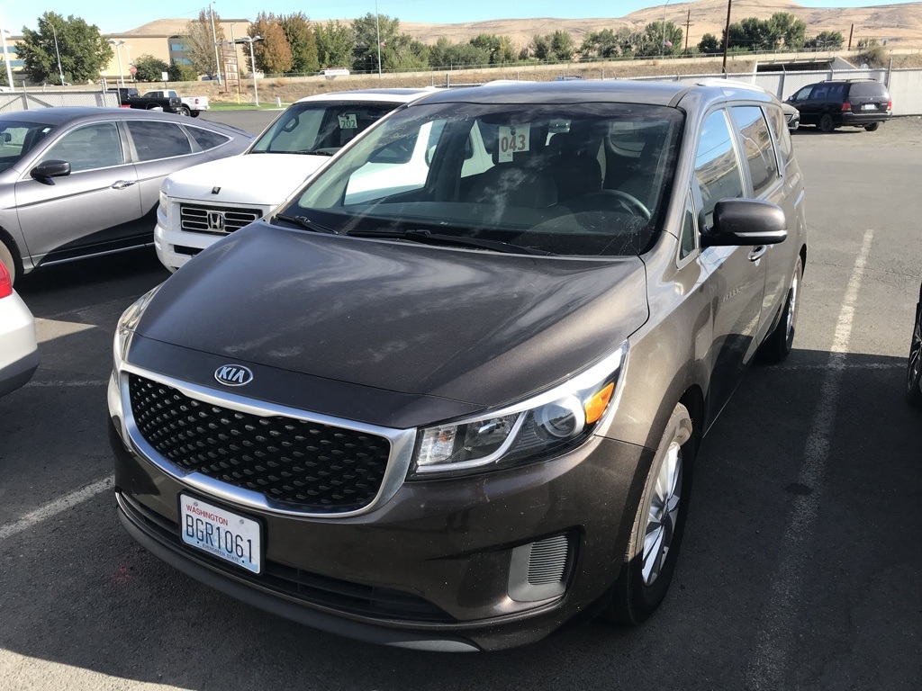 Pre-Owned 2015 Kia Sedona LX 4D Passenger Van in Yakima #55373H ...